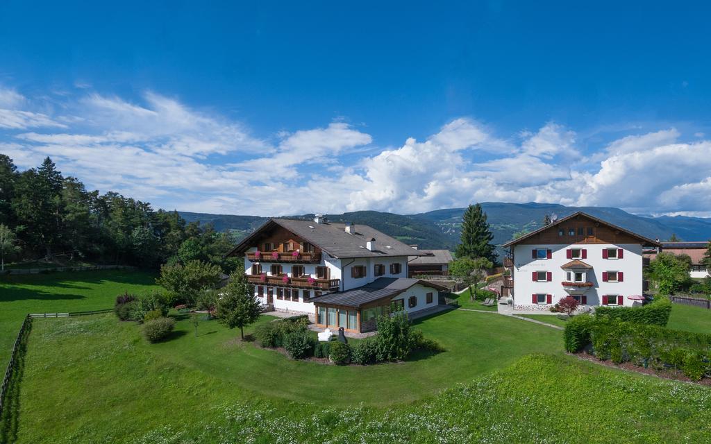 Aparthotel Hubertus Dolomites Fiè Esterno foto