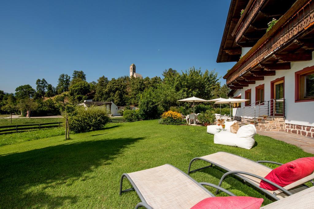 Aparthotel Hubertus Dolomites Fiè Esterno foto