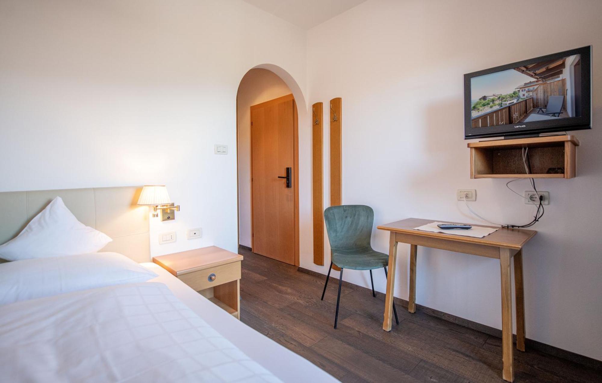 Aparthotel Hubertus Dolomites Fiè Esterno foto