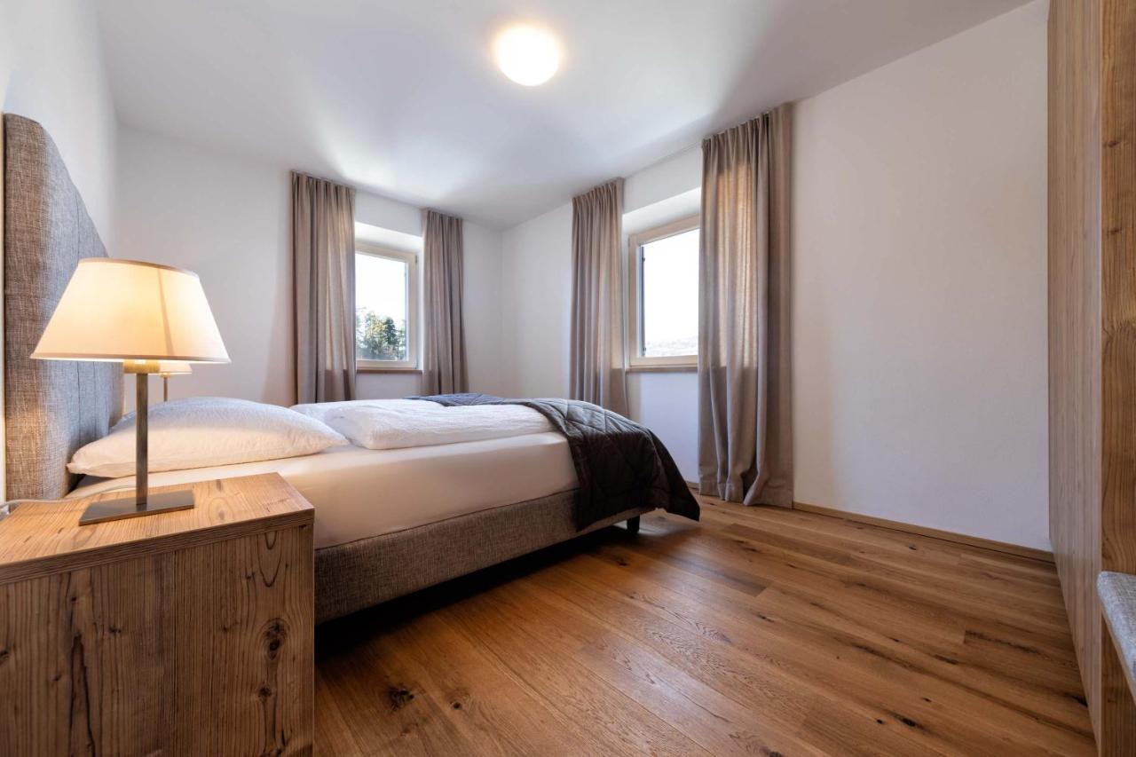 Aparthotel Hubertus Dolomites Fiè Esterno foto